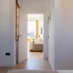 - Gracia 5-b شقة *